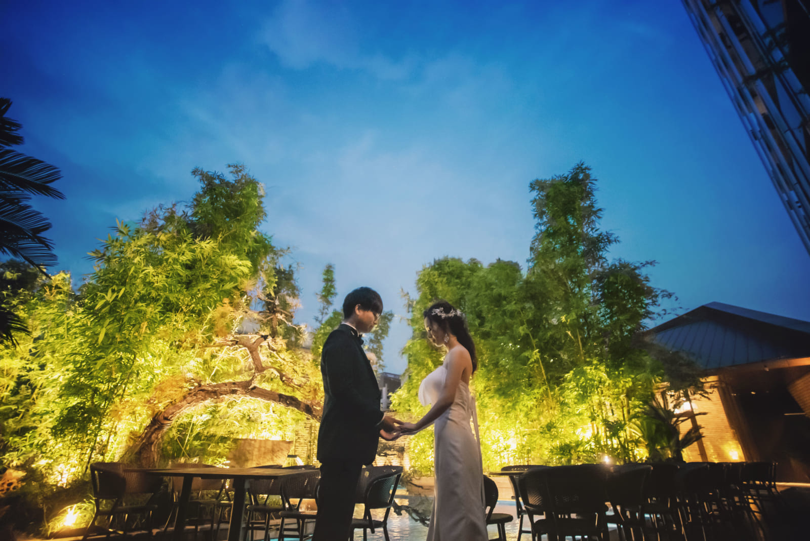 〈エレガントホテルウェディング〉 大人シックなウエディングパーティー