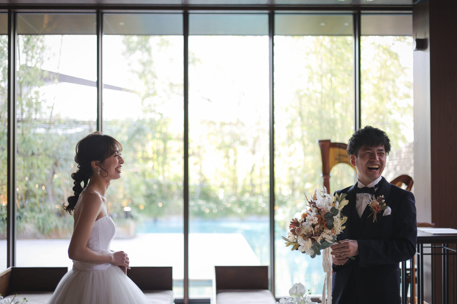 〈2023年5月レポート〉旧居留地のロケーションフォト＆リラックスして楽しむ『カジュアルウェディング』